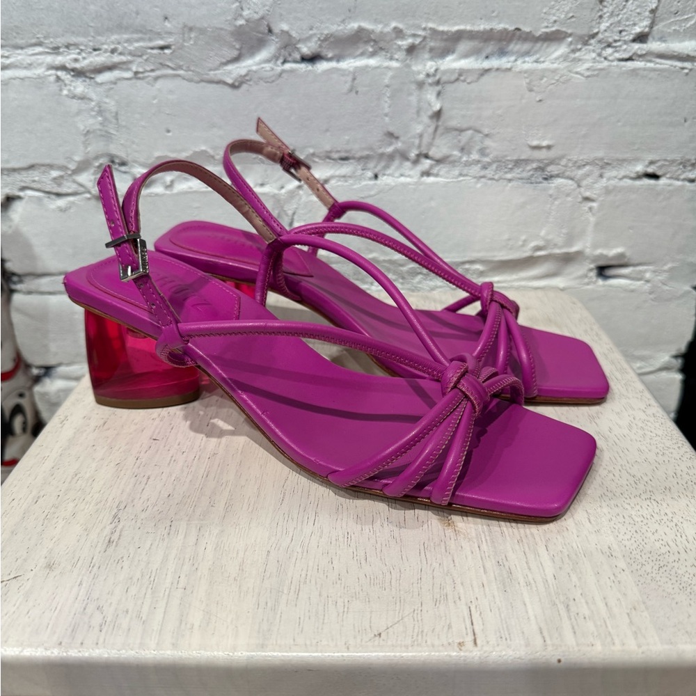 SCHUTZ Betine Strappy Sandal‎ Elegant Women's Pink Size 7B